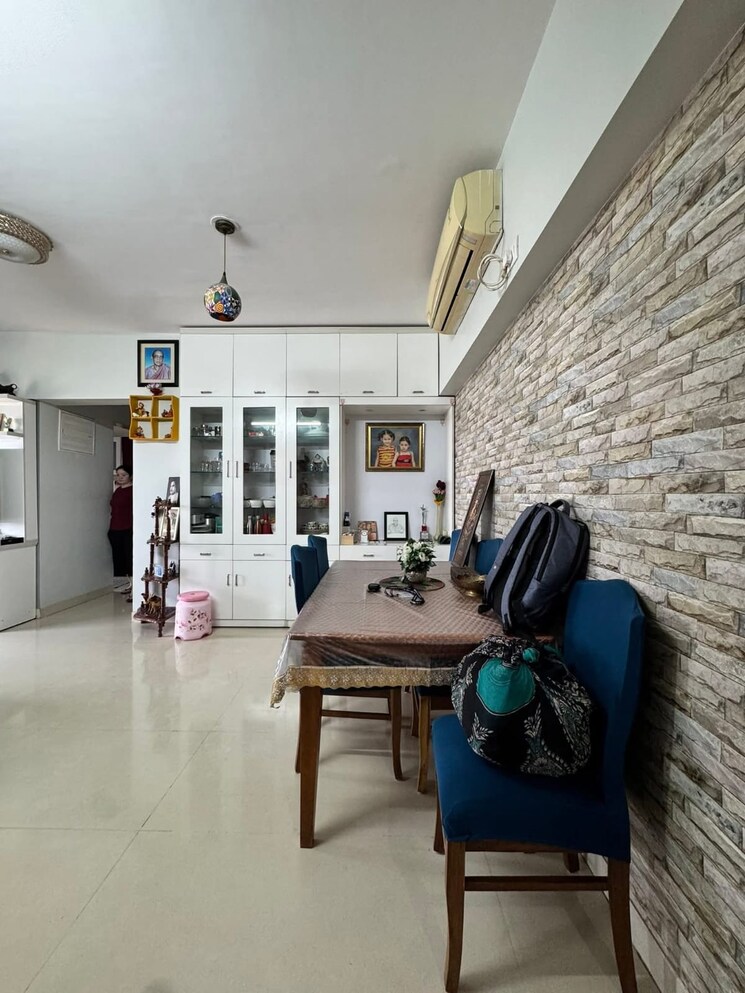 Living Room, lodha-splendora 3 Bedroom 953 Sq.Ft. Apartment In Ghodbunder Road Thane 9827019