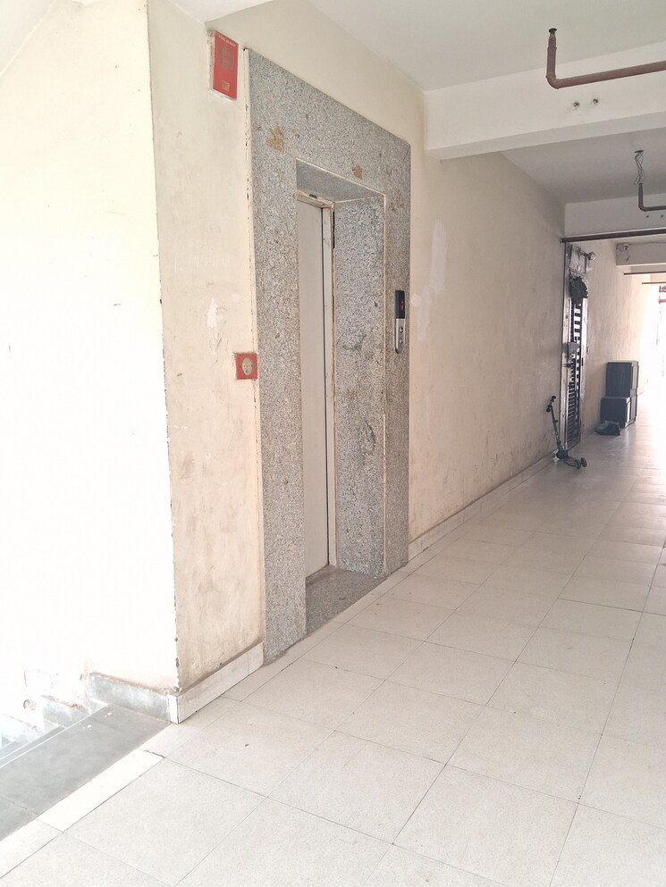 Bathroom, mittal-rajnagar-residency 3 Bedroom 1380 Sq.Ft. Apartment In Raj Nagar Extension Ghaziabad 9828209