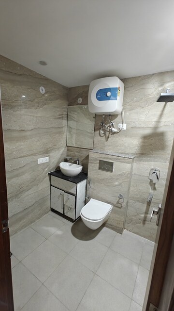 Bathroom in 2 BHK Builder Floor at Sector 46 – for Rent