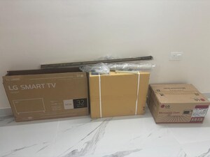 Furnished Amenities in 2.5 BHK Apartment at Smart World Gems, Sector 89 – for Rent