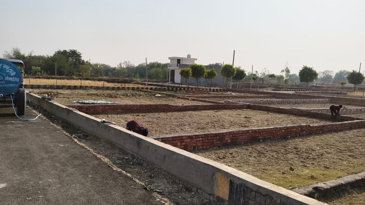 undefined, mohanlalganj  10000 Sq.Ft. Plot In Mohanlalganj Lucknow 9831372