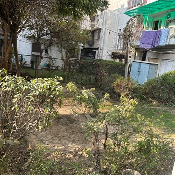 3 BHK Apartment For Rent in Rwa Jalvayu Vihar Noida, Sector 25