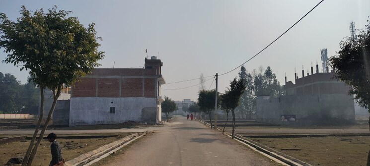 undefined, mohanlalganj  12000 Sq.Ft. Plot In Mohanlalganj Lucknow 9831510