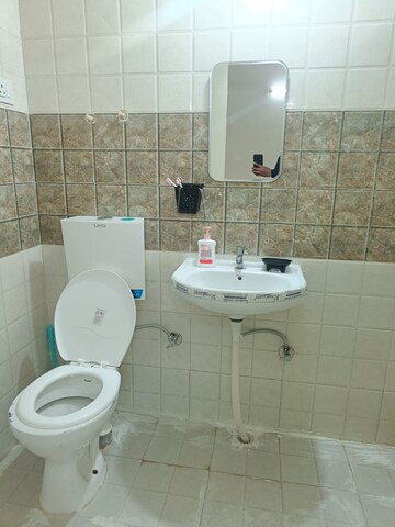 Bathroom in 2 BHK Apartment at Suncity Avenue 102, Sector 102 – for Sale