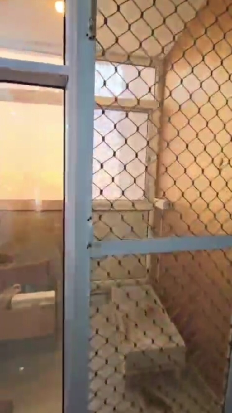 Balcony, nirala-greenshire-phase-i 3 Bedroom 1280 Sq.Ft. Apartment In Patwari Greater Noida 9831749