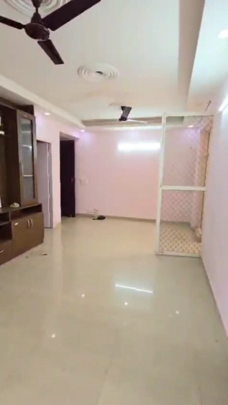 Bathroom, nirala-greenshire-phase-i 3 Bedroom 1280 Sq.Ft. Apartment In Patwari Greater Noida 9831749