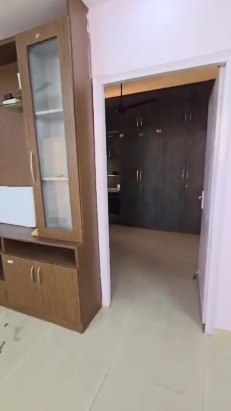 Room, nirala-greenshire-phase-i 3 Bedroom 1280 Sq.Ft. Apartment In Patwari Greater Noida 9831749