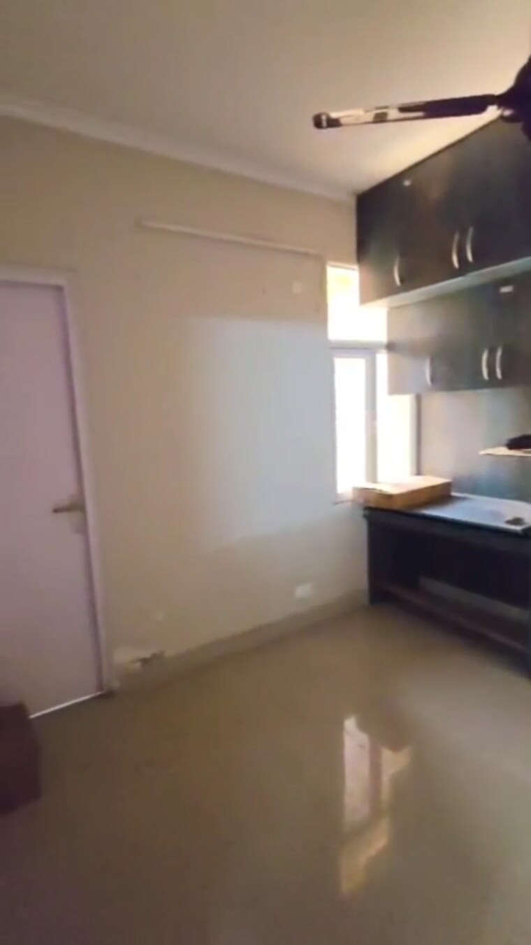 Living Room, nirala-greenshire-phase-i 3 Bedroom 1280 Sq.Ft. Apartment In Patwari Greater Noida 9831749