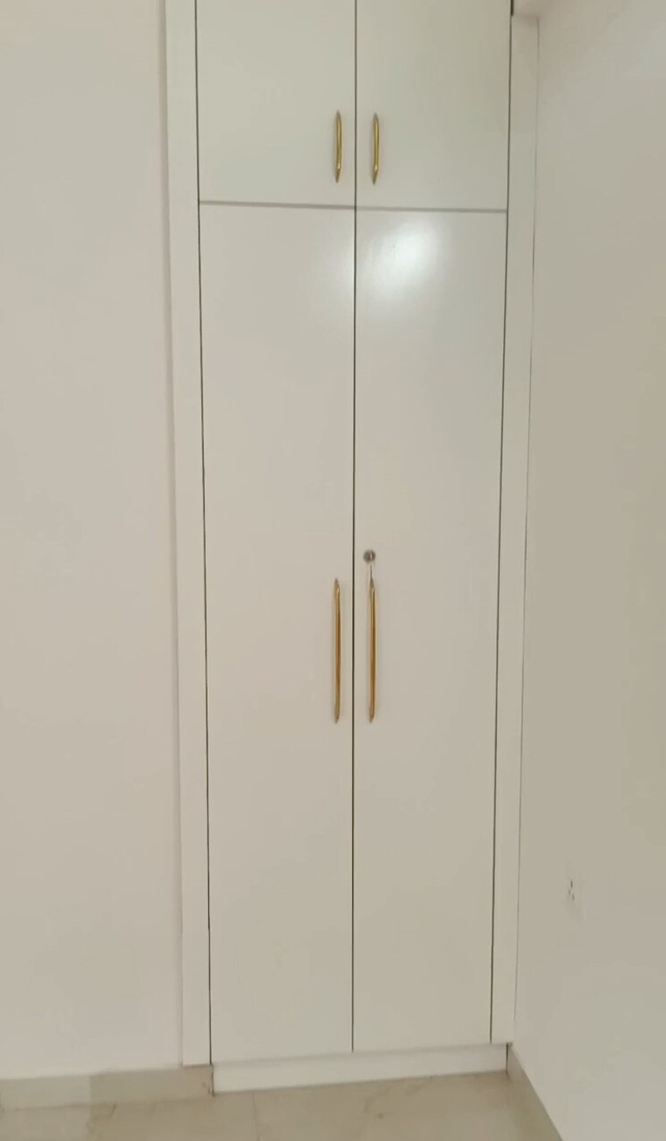 undefined, smart-world-gems 3 Bedroom 1423 Sq.Ft. Apartment In Sector 89 Gurgaon 9831688