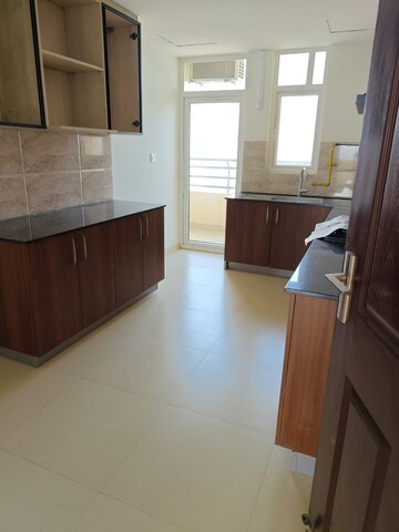 Kitchen in 6+ BHK Villa at Sector 56 – for Sale