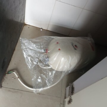 Bathroom in 3 BHK Apartment at Acme Ozone, Manpada – for Rent