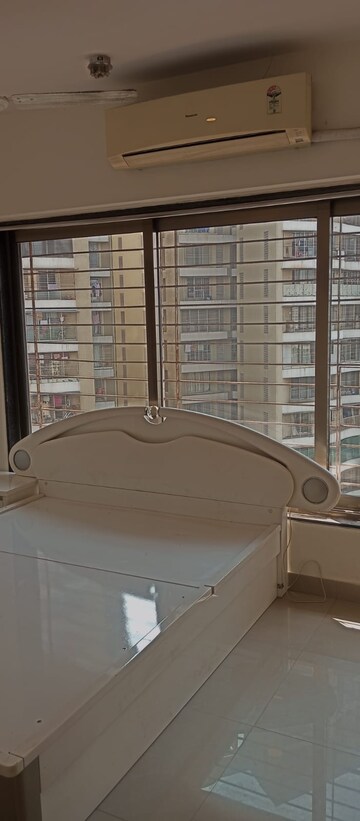 Bathroom in 3 BHK Apartment at Acme Ozone, Manpada – for Rent