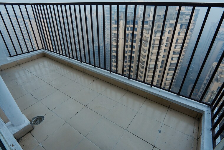 Balcony, panchsheel-greens-ii 2 Bedroom 915 Sq.Ft. Apartment In Sector 16 Greater Noida Greater Noida 9831643