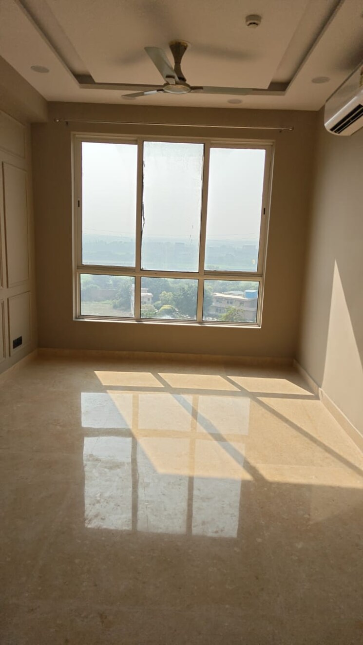 Room, jaypee-greens-knight-court 3 Bedroom 2300 Sq.Ft. Apartment In Sector 128 Noida 9831845