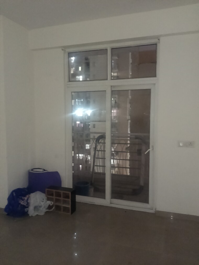 Room, mahagun-mywoods 2.5 Bedroom 1110 Sq.Ft. Apartment In Sector 16c Greater Noida Greater Noida 9831867