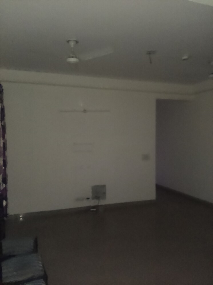 Room, mahagun-mywoods 2.5 Bedroom 1110 Sq.Ft. Apartment In Sector 16c Greater Noida Greater Noida 9831867