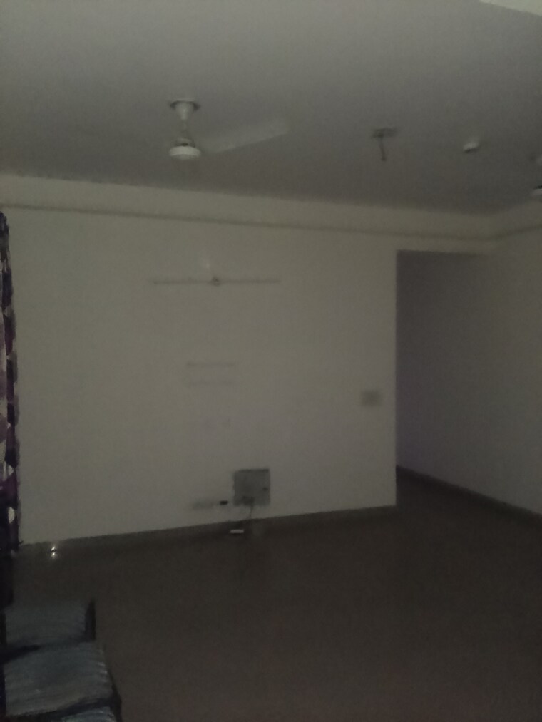 Room, mahagun-mywoods 2.5 Bedroom 1110 Sq.Ft. Apartment In Sector 16c Greater Noida Greater Noida 9831867