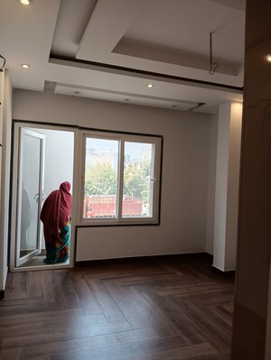 Room in 3 BHK Builder Floor at Godrej Retreat Phase 2, Sector 83 – for Sale