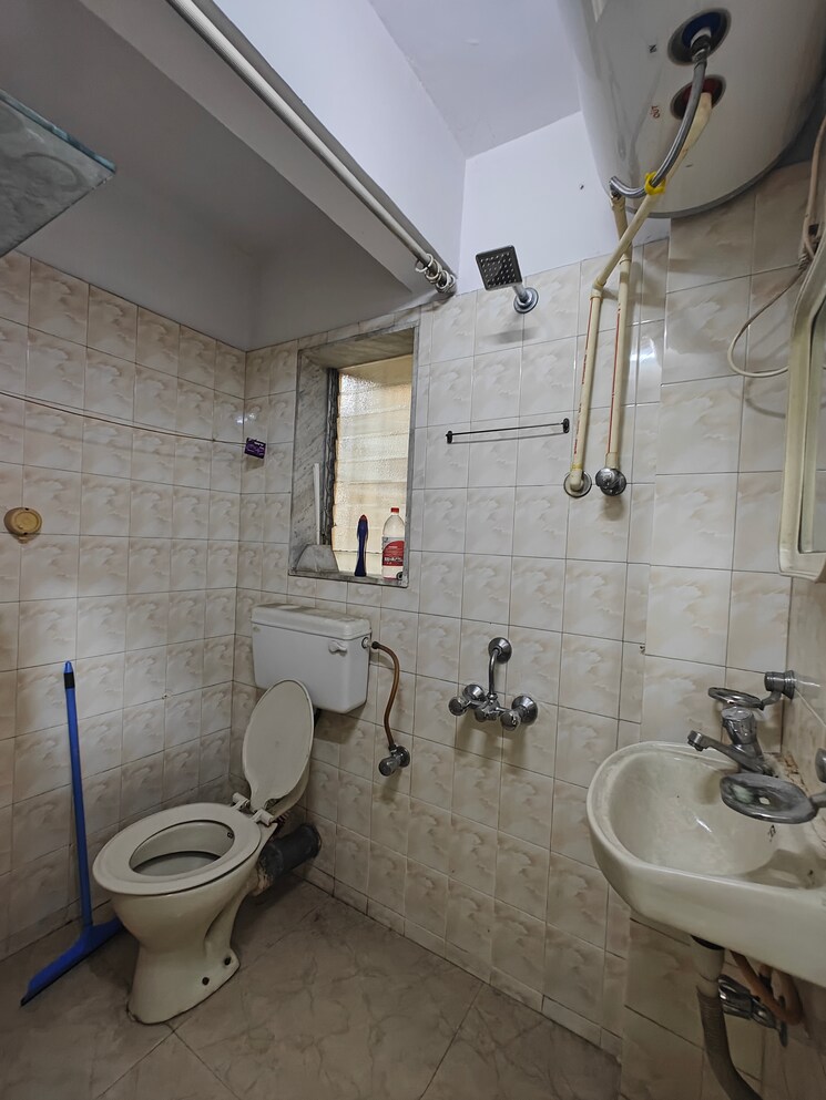 Bathroom, navdurga-complex 2 Bedroom 1340 Sq.Ft. Apartment In Nerul Sector 19a Navi Mumbai 9831896