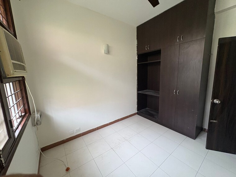 Room, bijnor 3 Bedroom 1401 Sq.Ft. Villa In Bijnor Lucknow 9831988