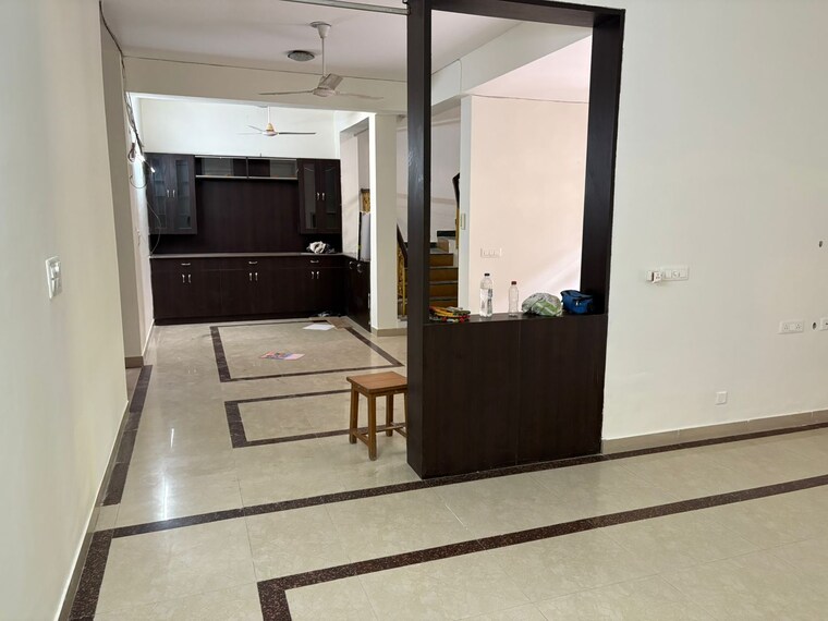 Room, bijnor 3 Bedroom 1401 Sq.Ft. Villa In Bijnor Lucknow 9831988