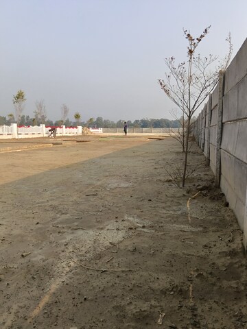  Plot For Sale in Krishna Iscon Valley, Gosainganj