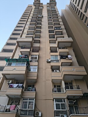 Floor Plan in 2 BHK Apartment at Migsun Green Mansion, Zeta I Greater Noida – for Sale