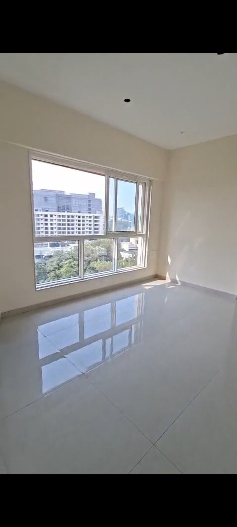 Room, om-navratna-chs 2 Bedroom 780 Sq.Ft. Apartment In Vile Parle East Mumbai 9832165