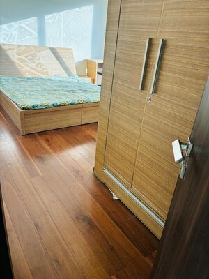 Furnished Amenities in 3 BHK Apartment at Tata Primanti Phase 2, Sector 72 – for Rent