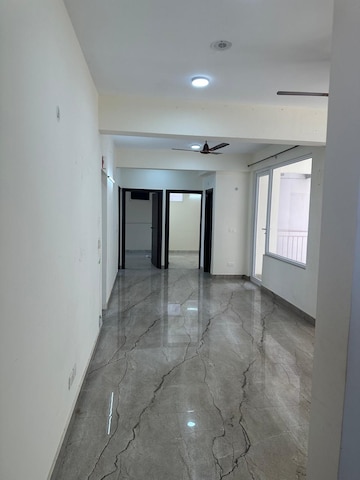 Building Lobby in 3 BHK Apartment at Ram Shanti Apartment, Sector 52 – for Rent