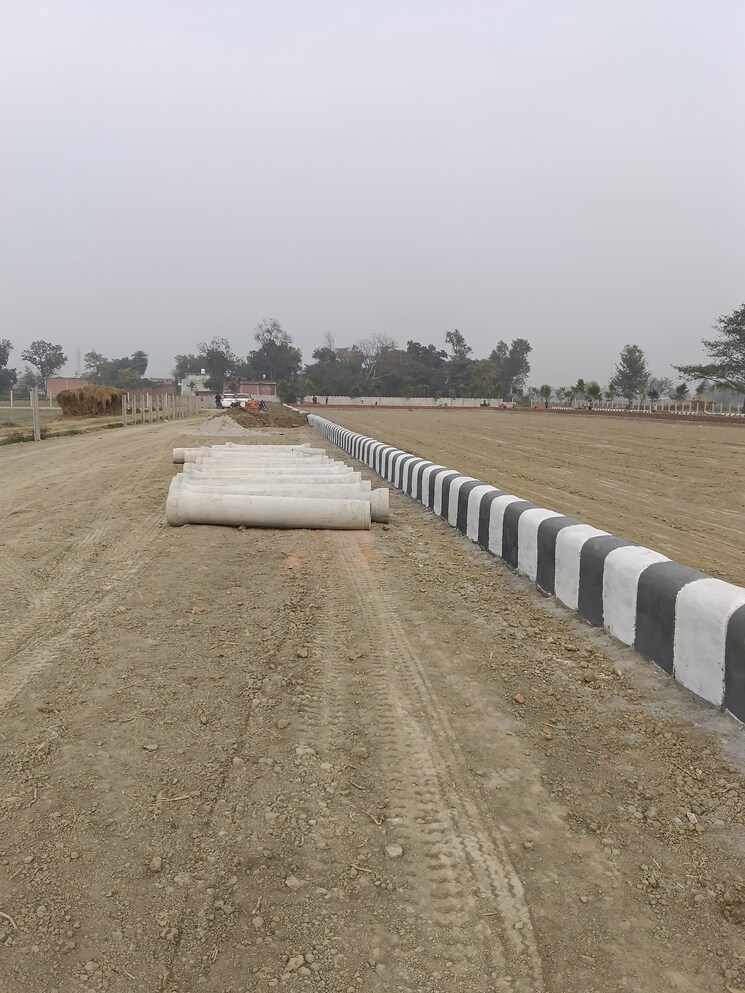 undefined, krishna-iscon-valley  1162 Sq.Ft. Plot In Gosainganj Lucknow 9832415