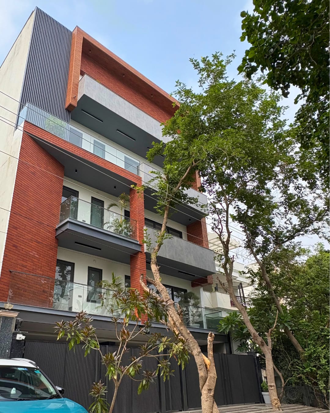 4 BHK Builder Floor For Sale in Sushant Lok 3