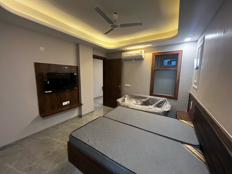 Bedroom, sector 57 2 Bedroom 1245 Sq.Ft. Builder Floor In Sector 57 Gurgaon 9832641