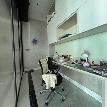 Team Area in 4 BHK Apartment at Ahuja Towers, Century Bazar – for Rent