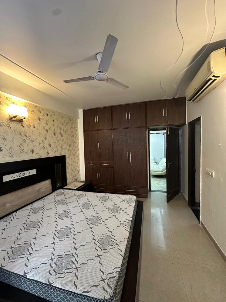 Kitchen, anand-niketan-cghs 4 Bedroom 3100 Sq.Ft. Apartment In Sector 52 Gurgaon 9832709