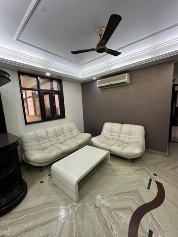 Living Room in 4 BHK Apartment at Anand Niketan CGHS, Sector 52 – for Rent