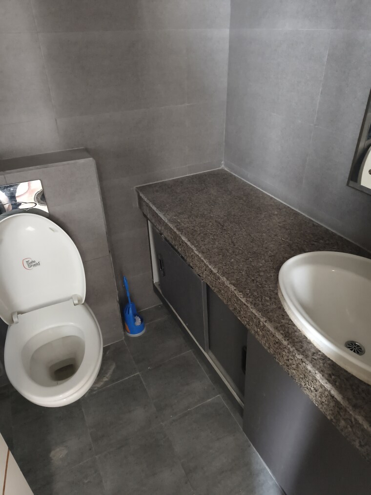 Bathroom, mapsko-mount-ville 3 Bedroom 1490 Sq.Ft. Apartment In Sector 79 Gurgaon 9832704