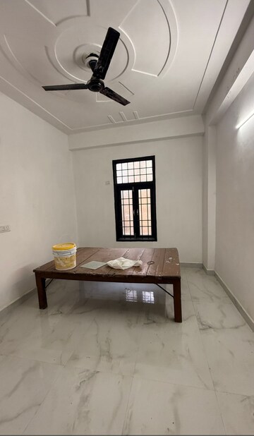 Bedroom in 1 BHK Builder Floor at Chattarpur – for Rent