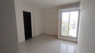 Room in 3 BHK Apartment at Basil Mondale, Mundhwa – for Rent