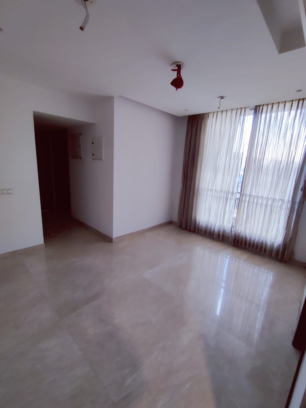 2 BHK + Servant Room 559 Sq.Ft. Apartment in One Hiranandani Park