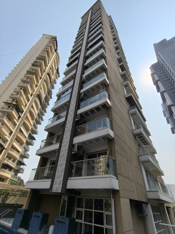 5 BHK Penthouse – Exterior View View at Galaxy Aura, Nerul Sector 6 - for Rent