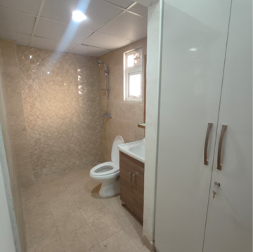 Bathroom in 3 BHK Apartment at Tulip Yellow, Sector 69 – for Rent