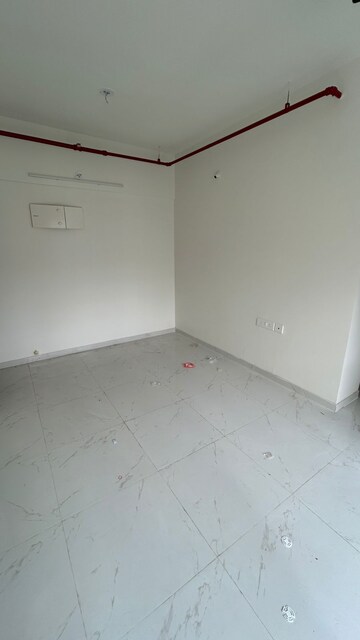 Room in 3 BHK Apartment at Runwal Gardens, Dombivli East – for Rent