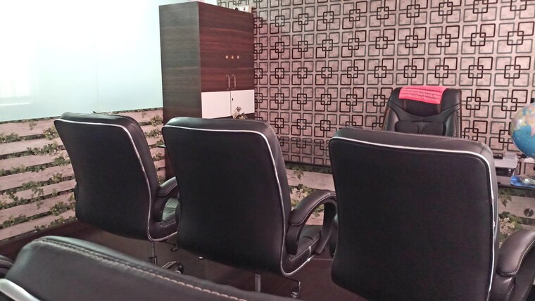 undefined, mayuresh-chambers Commercial Office Space 1200 Sq.Ft. In Cbd Belapur Sector 11 Navi Mumbai 9833104