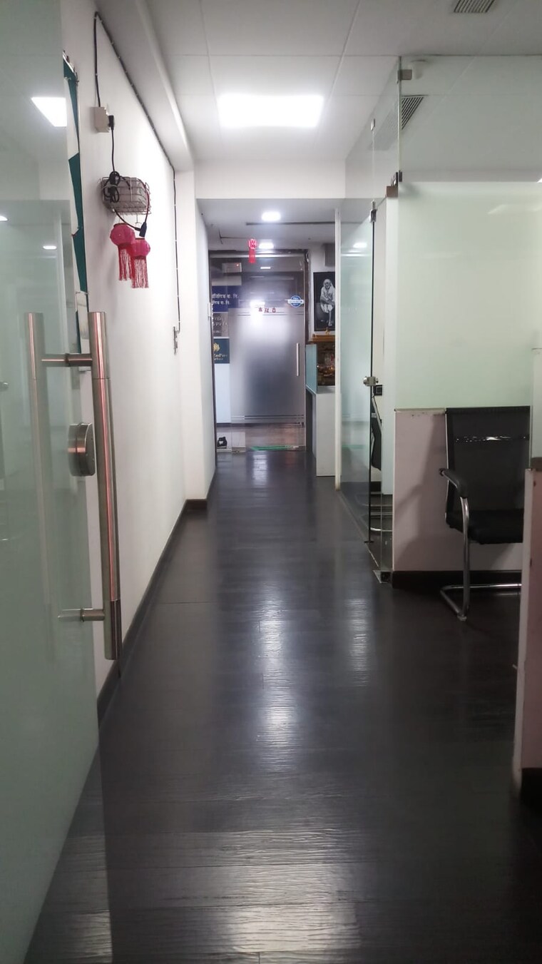 undefined, mayuresh-chambers Commercial Office Space 1200 Sq.Ft. In Cbd Belapur Sector 11 Navi Mumbai 9833104