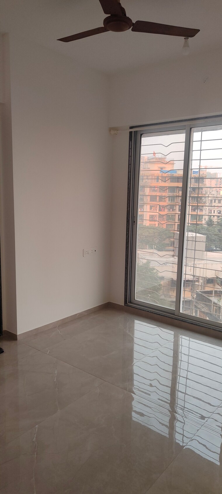 Room, konark-zen-gardens 2 Bedroom 558 Sq.Ft. Apartment In Kandivali West Mumbai 9833119