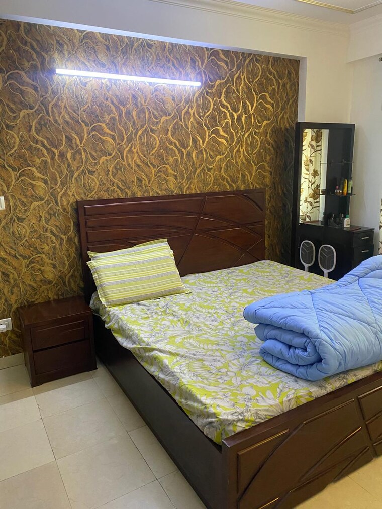 Bedroom, tulip-white 3 Bedroom 1326 Sq.Ft. Apartment In Sector 69 Gurgaon 9833115