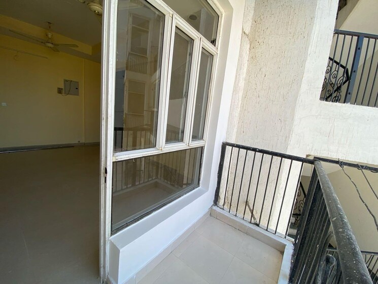 Balcony, prateek-wisteria 3 Bedroom 1560 Sq.Ft. Apartment In Sector 77 Noida 9833189