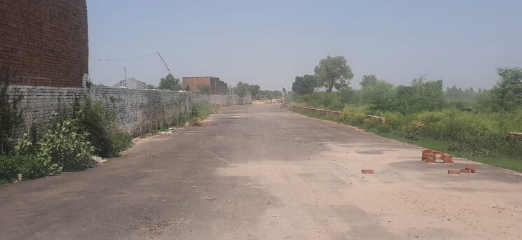 undefined, jewar  100 Sq.Yd. Plot In Jewar Greater Noida 9833265
