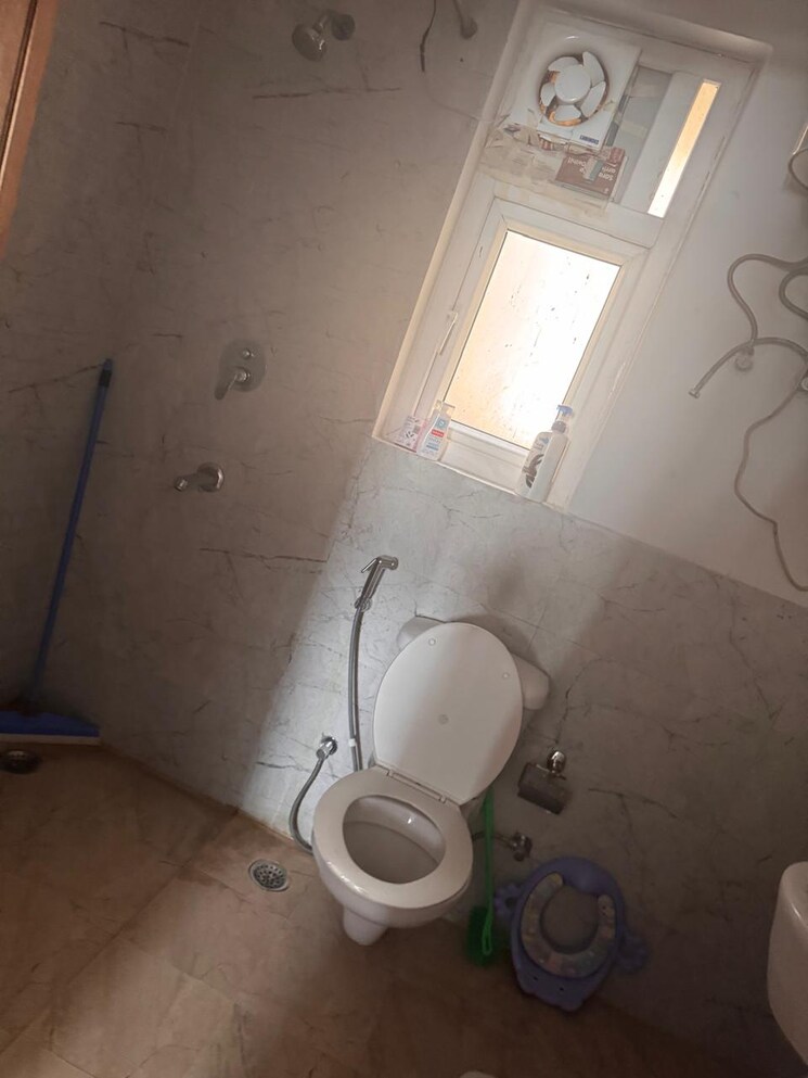 Bathroom, gharonda-apartments 3 Bedroom 1600 Sq.Ft. Apartment In Alpha 1 Greater Noida Greater Noida 9833341